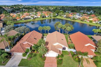 114 Executive Cir, Boynton Beach, FL 33436