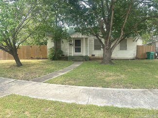 162 New Haven Dr, San Antonio, TX 78209