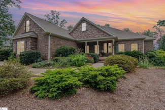 28 Ione Cir, Williamston, SC 29697