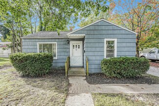1155 Calvin Ave, Muskegon, MI 49442