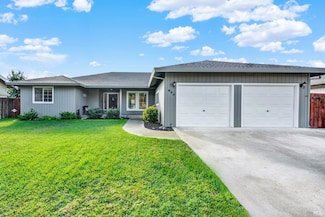 925 Charity Ln, Dixon, CA 95620