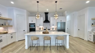 1918 Hoskins Dr, Houston, TX 77080