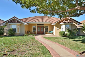 152 Scottsdale Dr, Clovis, NM 88101