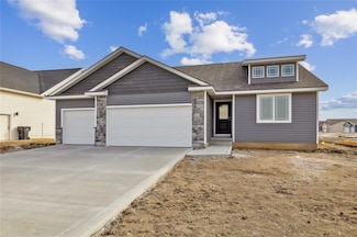 3406 NW 28th St, Ankeny, IA 50023