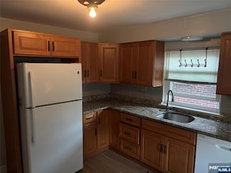 420 N 8th St Unit 2, Fairview, NJ 07022