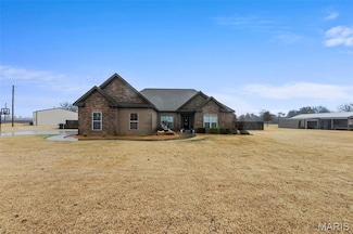 1467 State Hwy E, Steele, MO 63877