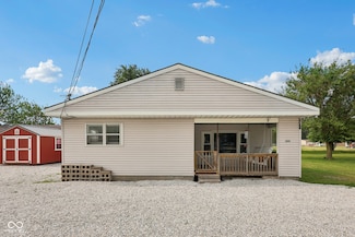 309 E New St, Windfall, IN 46076