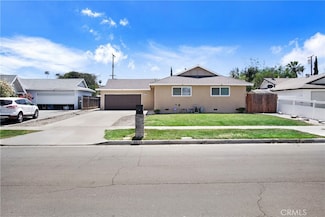 8614 Camelia Dr, Riverside, CA 92504