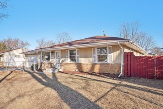 8451 12th Ave S, Bloomington, MN 55425