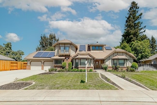 9925 Poppy Hills Dr, Oakdale, CA 95361