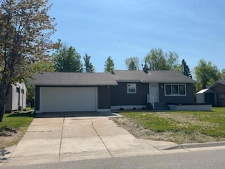 20 S Erie St, Aurora, MN 55705