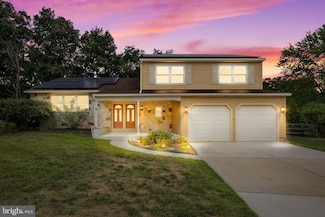 4 Avon Ct, Mount Laurel, NJ 08054