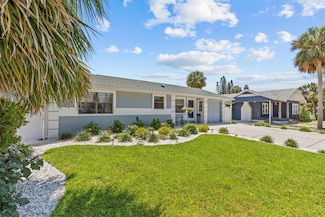 709 Mandalay Ave, Clearwater Beach, FL 33767