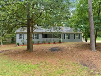 3235 Harms Way, Snellville, GA 30039