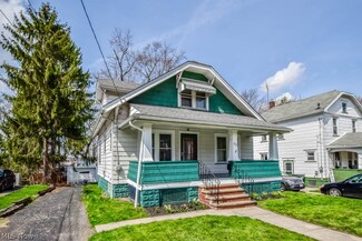 2152 Stone St, Cuyahoga Falls, OH 44221