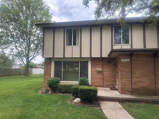 32306 Barclay Square, Warren, MI 48093