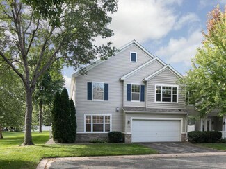 1767 Countryside Dr Unit 404, Shakopee, MN 55379