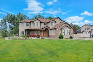 297 N Frontier Rd, Farmington, UT 84025