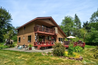 13273 W Cloquallum Rd, Elma, WA 98541