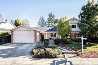 2693 Yorkton Dr, Mountain View, CA 94040