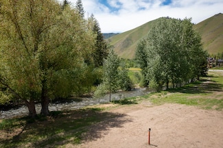 125 Mountain Creek Dr, Ketchum, ID 83340