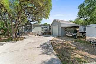 1512 Deer Run Pass, Canyon Lake, TX 78133