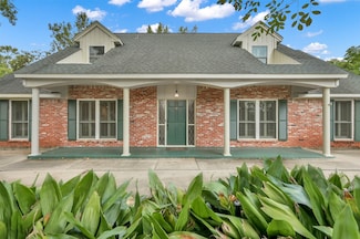 5818 Coral Ridge Rd, Houston, TX 77069
