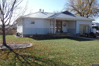 348 W Sunrise St, Guernsey, WY 82214
