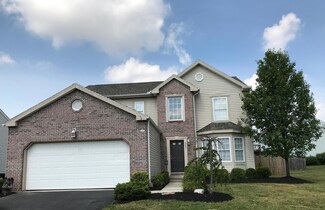 203 Victorian Dr, Commercial Point, OH 43116