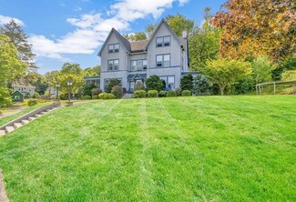 2067 High St, Three Rivers, MA 01080