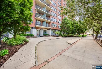 500 Central Ave Unit 207, Union City, NJ 07087