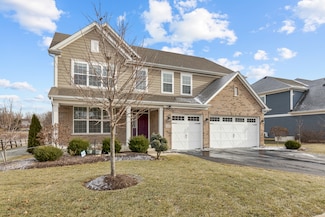 828 Heatherfield Cir, Naperville, IL 60565