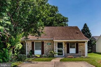858 Rustic Hill Dr, Chambersburg, PA 17201