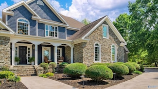 126 Caney Creek Dr, Rainsville, AL 35986