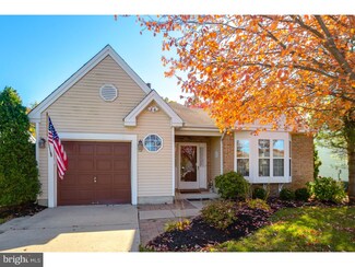 112 Peppergrass Dr S, Mount Laurel, NJ 08054