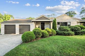 16W639 Red Oak Ave, Bensenville, IL 60106