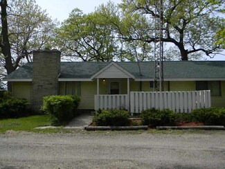 6010 N 160 W, Howe, IN 46746