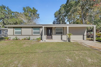 1015 E Howry Ave, Deland, FL 32724