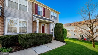 5480 Rinker Cir Unit 312, Doylestown, PA 18902