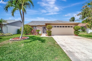 5065 Arbor Glen Cir, Lake Worth, FL 33463