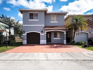 5981 SW 162nd Ct Unit 1, Miami, FL 33193