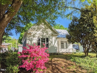 542 N Fayetteville St, Clayton, NC 27520