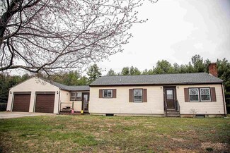 24 Danville Rd, Kingston, NH 03848