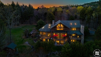 738 Bartlett Carry Rd, Saranac Lake, NY 12983