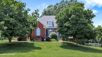 1900 Grand Villa Dr, La Grange, KY 40031