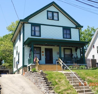829 Mcpherson Ave, Cincinnati, OH 45205