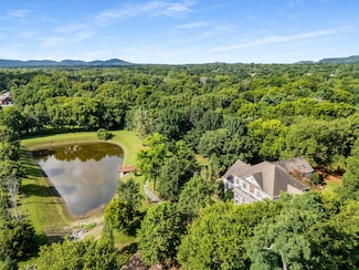 1115 Wilson Pike, Brentwood, TN 37027