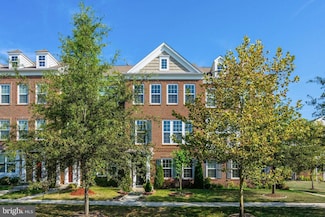 43561 Wheadon Terrace, Chantilly, VA 20152