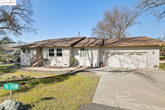 12552 Tannahill Dr, Groveland, CA 95321