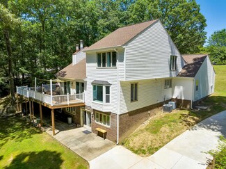 4205 Loftwood Dr, Cohutta, GA 30710